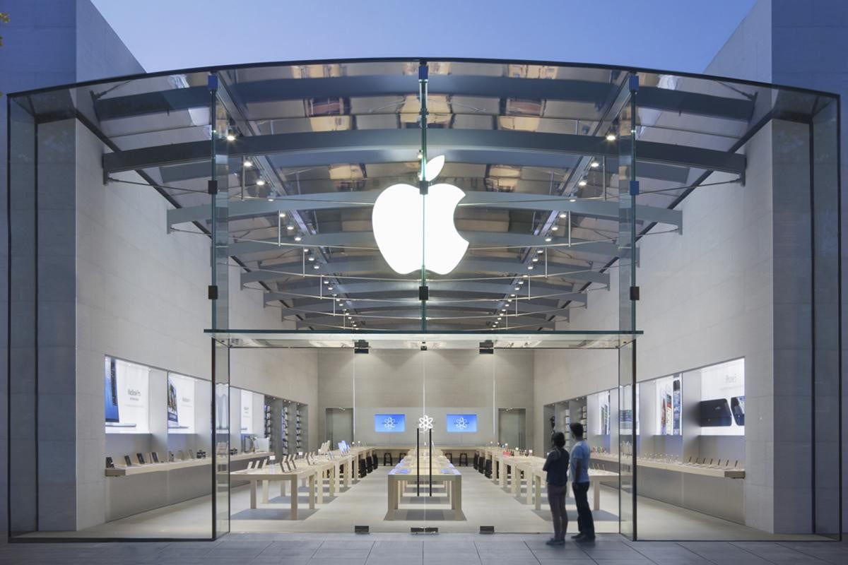 苹果罕见关闭美国零售店 裁员52人