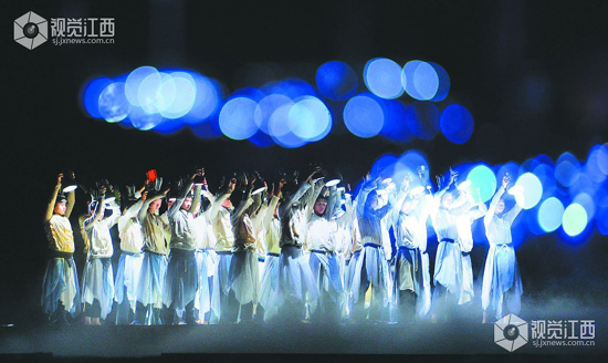 贫困生人均年收入_江西人均年收入