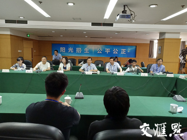 167万份江苏高考考卷是如何评出来的?直击阅