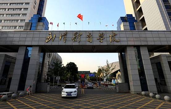 快讯中广欧特斯服务武汉体育学院空气能热泵热水项目