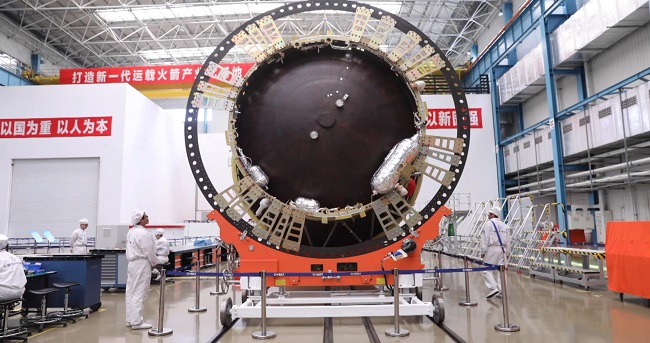 
专家曝我国四大全新火箭！93米庞然大物
