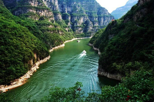 迎接暑期的到来,青天河特推出"焦作人游焦作山水"旅游体验活动:即日起