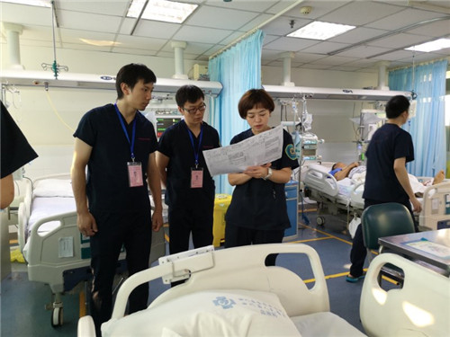 感受医者心 省人民医院开展首个中国医师节职