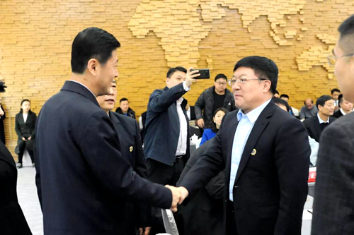 陈国强副省长出席省政府领导与秦商代表座谈会