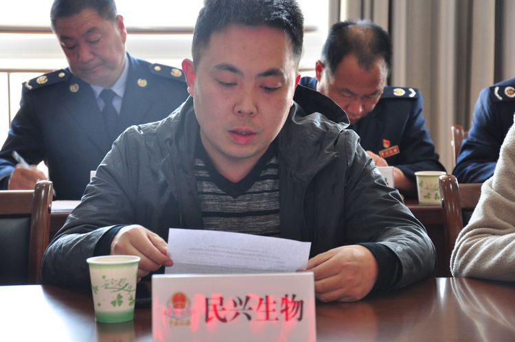 社旗县税务局举办税企共话减税降费座谈会