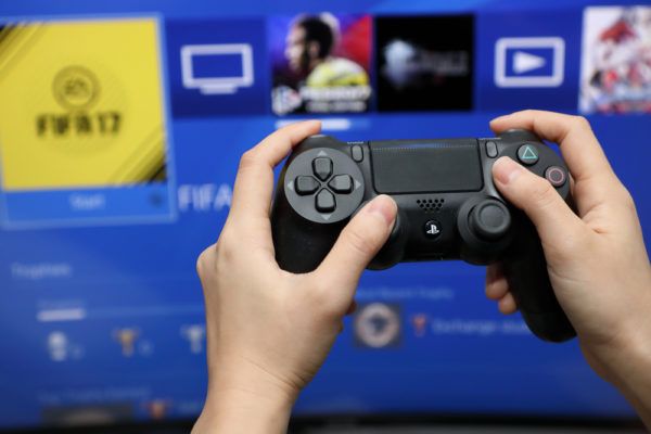 谣言：索尼PS5主机及这些游戏将在2020年推出