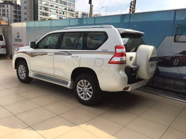 丰田霸道4000中东版天津最新行情现车批发价_优惠促销 - 车主之家