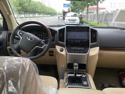 购车电话:13512240856 宋女士