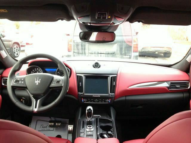 17款玛莎拉蒂莱万特3.0T现车颜色齐全-图5