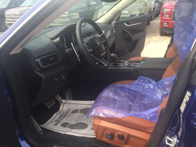 购车咨询热线：15900213250谭成(同微信)