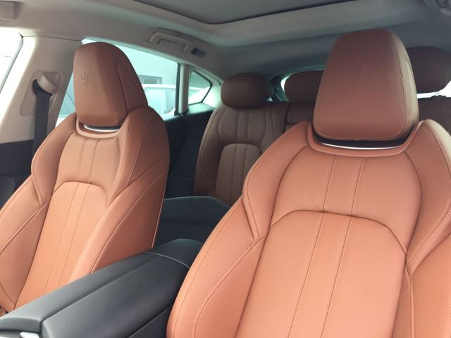 购车咨询热线：15900213250谭成(同微信)