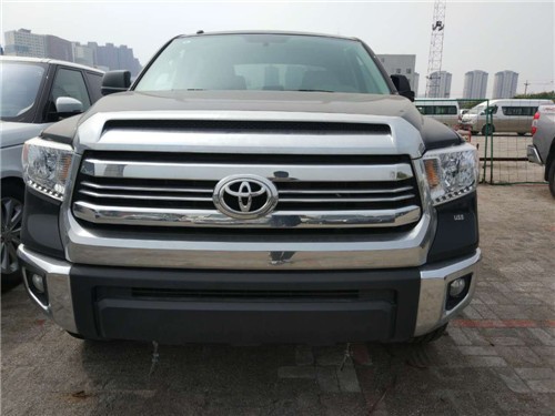 17款丰田坦途SR5加版 安全气囊越野皮卡