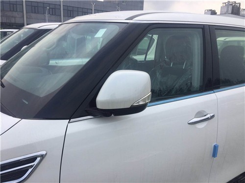 18款途乐XE4.0 实拍原车及改展示 一般改装需要多少钱