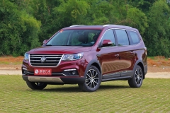 静态体验东风风行SX6 7座大空间SUV