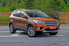 福特新翼虎对RAV4荣放 野战谁是你的菜