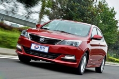 加1万自吸变涡轮 试驾悦翔V7 1.0TGDI