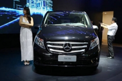 静态评测奔驰全新威霆 造型设计升级