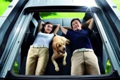 安全下降？到底该不该选择带天窗的车