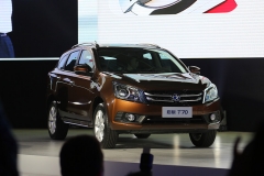 启辰新款T70上市 售价8.98-12.78万元