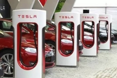 车学堂：如何选择一个正确的充电方式