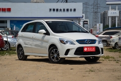 每公里就省1毛钱 买辆纯电动车值不值？