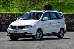 逃离北上广 四线小城市白领爱买什么车