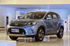 一言不合就出新车 东风风神AX5实拍解析