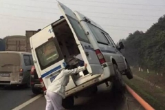 高速十大讨人嫌的动作 我保证你会被打死