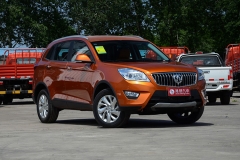 北汽威旺S50自动挡上市 售价9.68万起