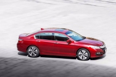 试驾本田雅阁锐·混动：省油还能运动？