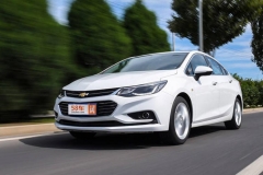 新科鲁兹1.4T试驾 到底是不是靠脸吃饭