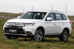 国产欧蓝德买哪款? 豪华版四驱/7座