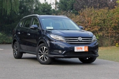 动力充足配置高 试驾东风风光580 1.5T