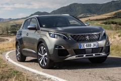 欧洲大神海外首测标志紧凑级SUV 4008