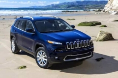 那些年巨丑的车，如今都卖得怎么样了？