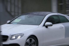 奔驰全新E级轿跑谍照 有望明年正式发布