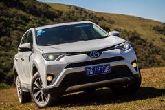 新名新颜还是我 试驾一汽丰田RAV4荣放