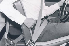 如今车上司空见惯的配置 当年是什么样？