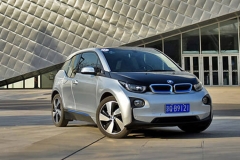 试驾BMW i3电动豪华型 未来科技大玩具