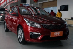 换装6AT变速箱 起亚全新K2车型到店实拍