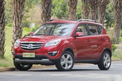 四款小型SUV推荐 自主合资都有/动力带T