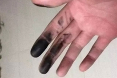 摸排气管就能判断积碳？千万别傻了！