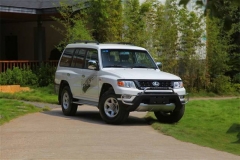 猎豹Q6增2.0T自动挡 售15.68万-18.98万元