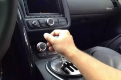 不踩离合就能换挡？老司机教你怎么操作