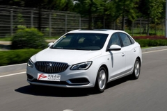 动力/舒适 两者兼顾 试驾全新英朗18T