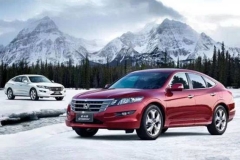 通过性+操控感，这几款车年底要亏本卖？