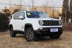 有个性的Jeep 实拍自由侠75周年致敬版