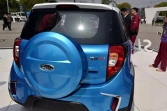 这应该是最丑最矮最便宜的SUV！不信你看