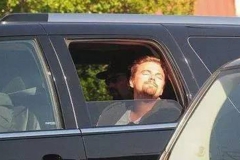 开车犯困了怎么办？赶紧告诉亲朋好友吧！