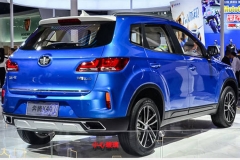 一汽奔腾新小型SUV-X40 明年3月9日上市